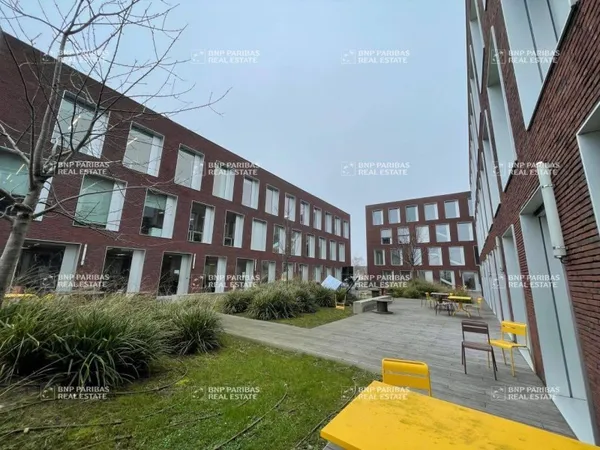 Bureaux 165 m²