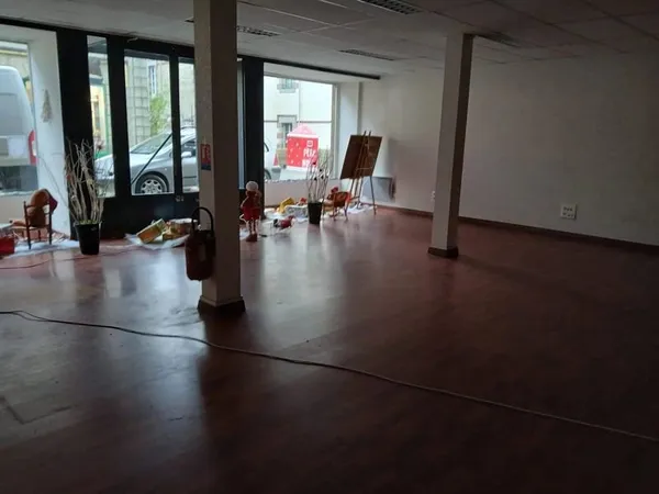 Local commercial