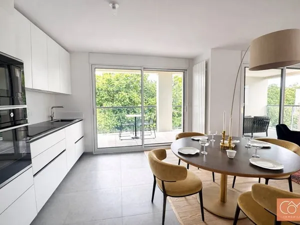 TYPE 4 NEUF de STANDING - 2 CHAMBRES - 17m² de TERRASSE - GARAGE FERME - ANATOLE FRANCE - RENNES