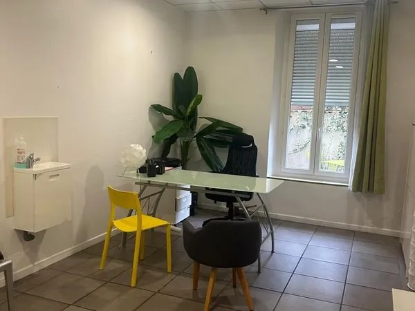 Location bureau
