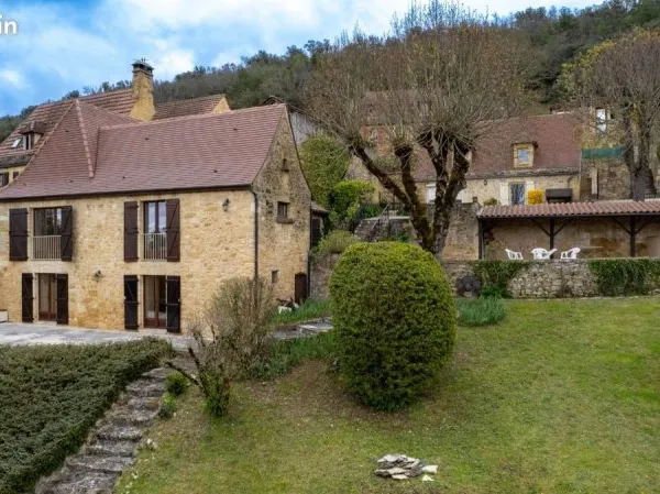 Maison 9 pièces 159 m²