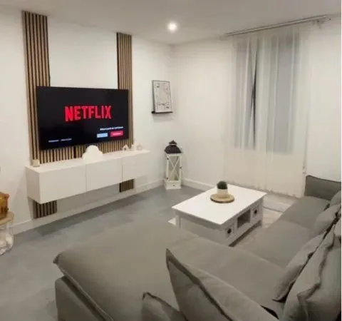 Apparemment 54m2