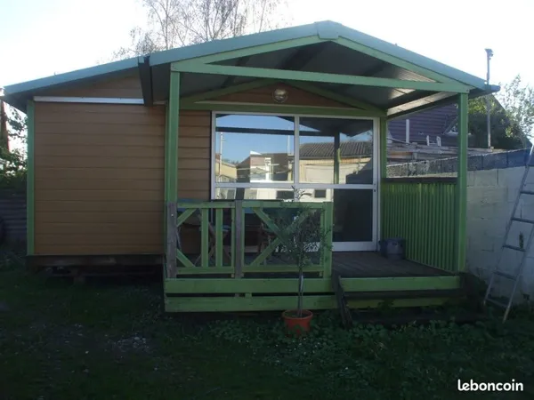 A COLMAR 68000- Beau Chalet Habitable