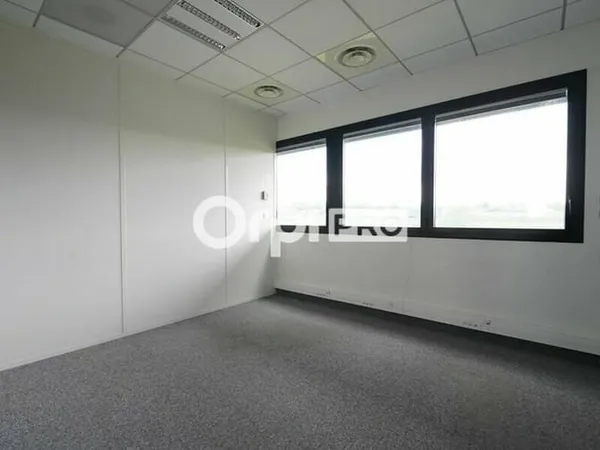 Bureaux 3193 m²