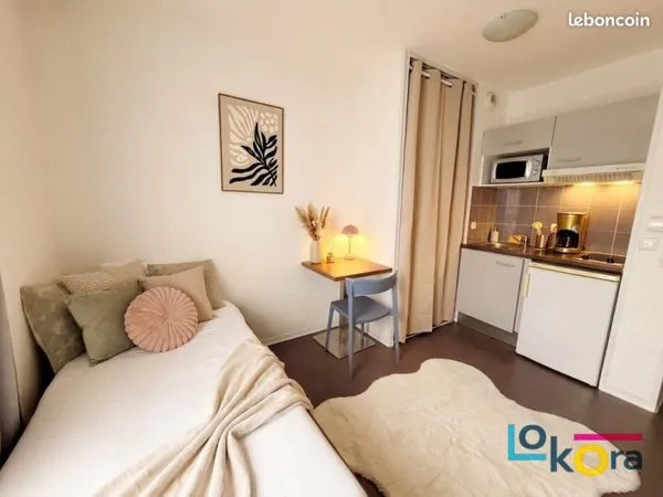 Studio 1 pièce 18 m²