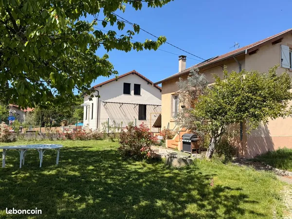 Maison 3 chambres calme ensoleillee