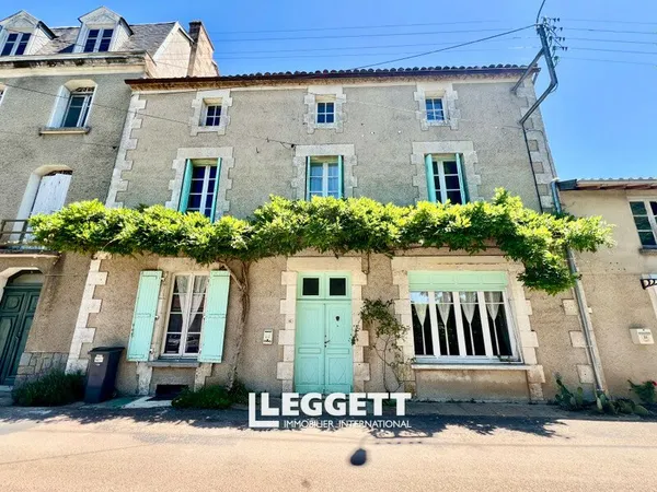 Maison 8 pièce(s), JAVERLHAC-ET-LA-CHAPELLE-SAINT-ROBERT