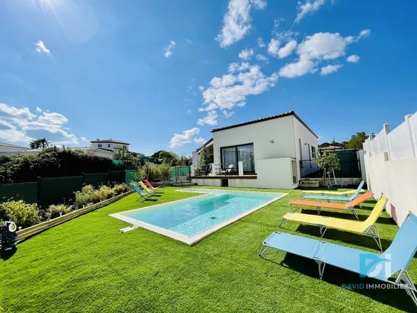 Villa d'architecte 163 m2 avec piscine et garage