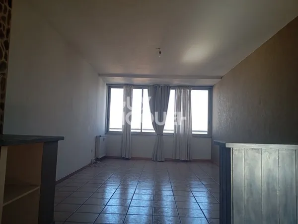 Carpentras - Appartement 3 pièce(s) de 70 m² - 2 chambres - Cave