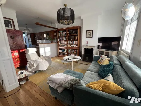 Maison 9 pièces 183 m²