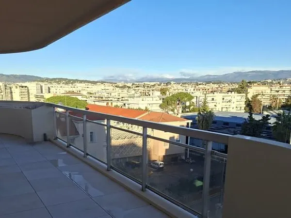Appartement de Standing - Pointe Croisette T7 - Cannes - Le Palais Impérial - 5o Etage Vue 360o - 5