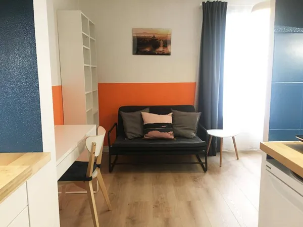 Loue studio Lyon. Uniquement juin- août 2026