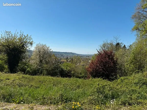 Terrain 1200 m² LONS LE SAUNIER