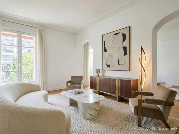 Boulevard Suchet : un bel appartement à rénover