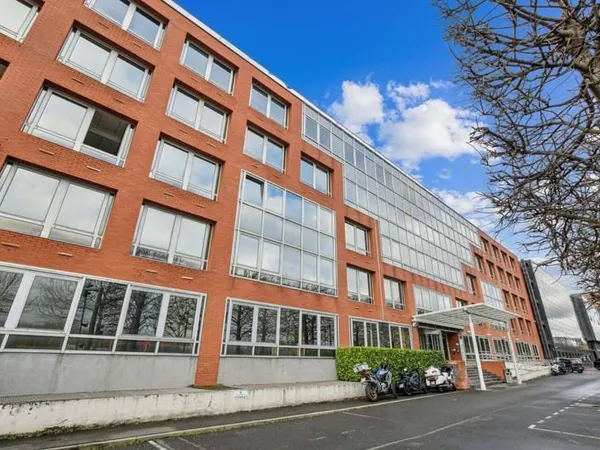 Bureaux 6517 m²