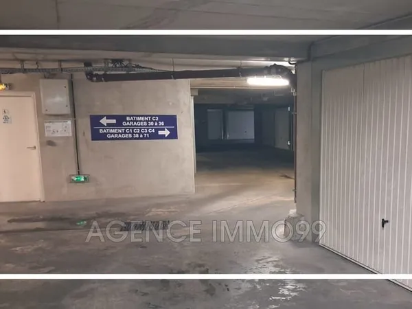 GARAGE 17 M² : CANNES MARIA