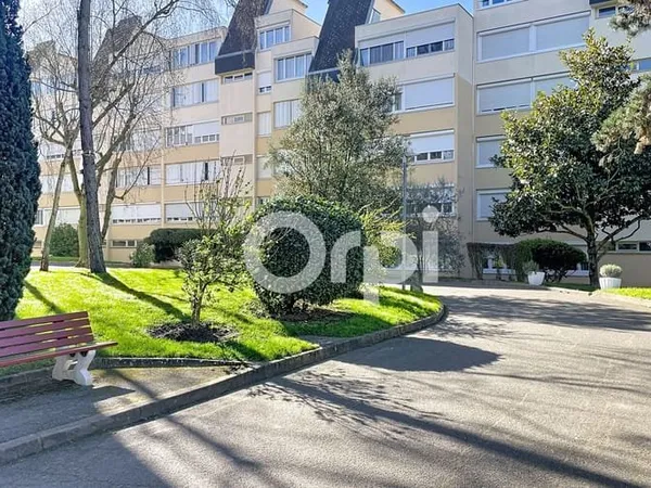 Appartement 4 pièces 82 m²