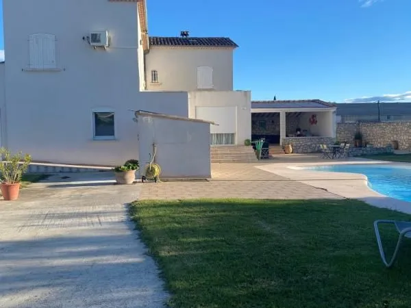 Maison 6 pièces 200 m²
