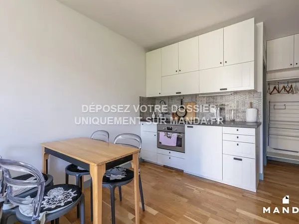 Appartement Location Paris 1p 19m² 1274€