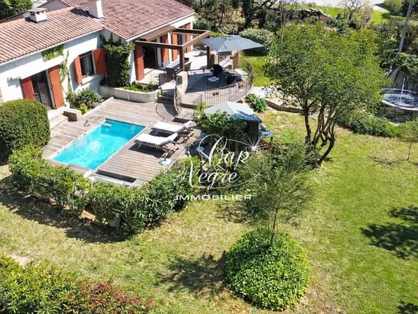 Maison de plain-pied proche de la plage de Cabasson à Bormes-Les-Mimosas