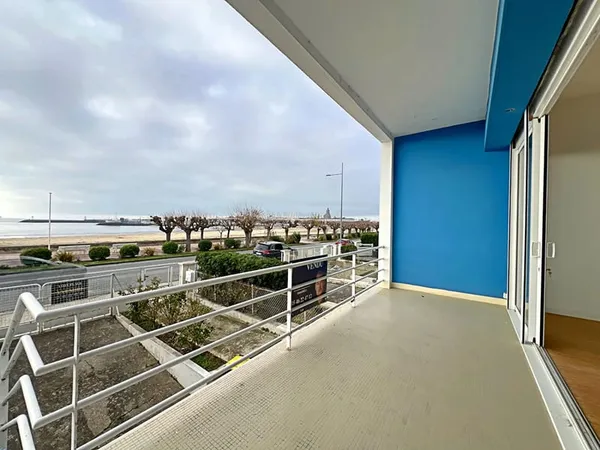 ROYAN - VUE MER