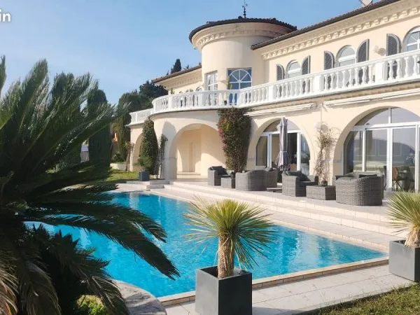 Maison Mandelieu vue mer