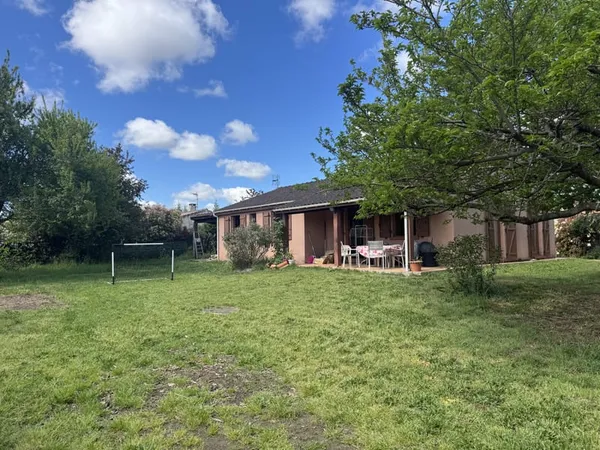MAISON T4 DE 105M2