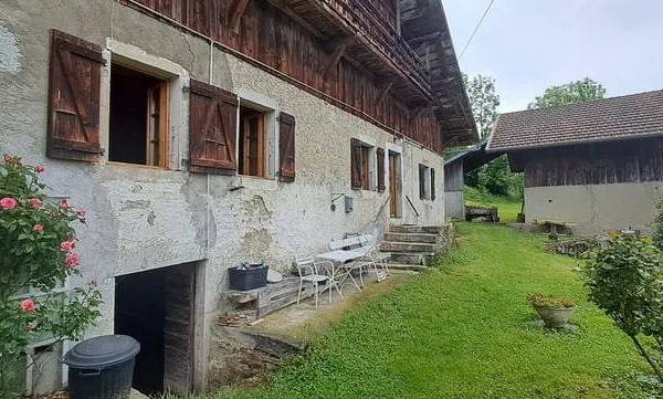 Projet d'envergure : corps de ferme à réhabiliter intégralem
