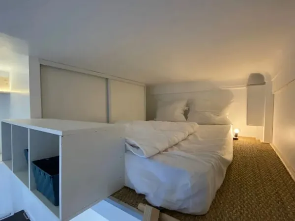 Nice - A LOUER 1 de 14m². Loyer: 590€