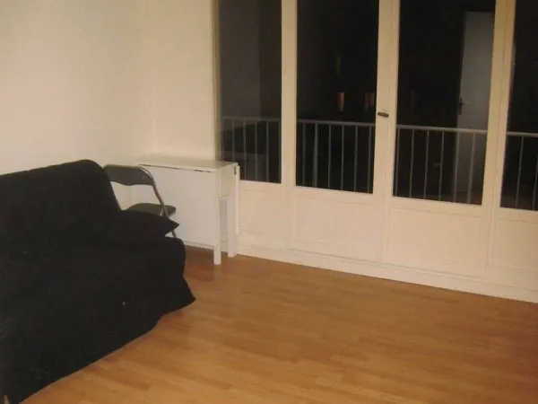 Studio 1 pièce 24 m²