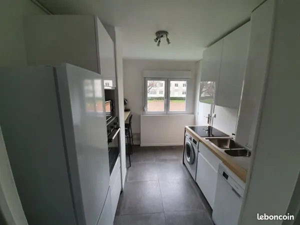 Chambre en Colocation (Bail Individuel, APL) - Métro Hellemmes (Lille) - 475 TOUT INCLUS