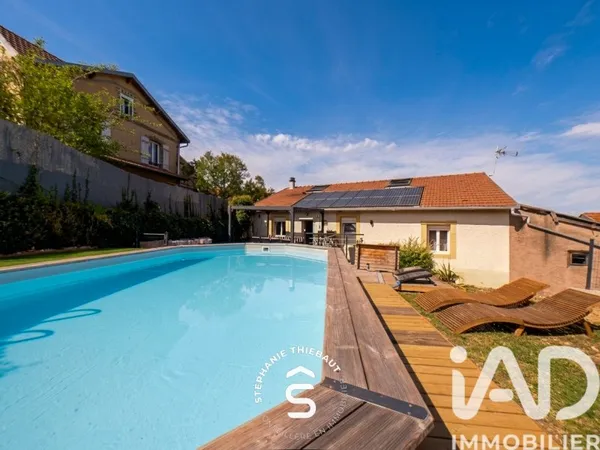 Maison 8 pièces 121 m²
