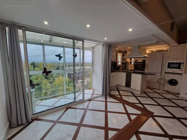 -En exclusivité-Appartement type t2 bis avec mezzanine -vue imprenable -+cellier à deux pas du centr