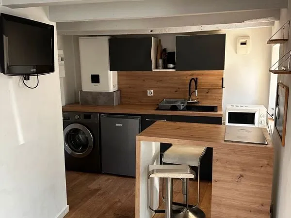 Charmante Maisonnette Meublée 25 m² - Avec Jardin - Proche Sablé-sur-Sarthe