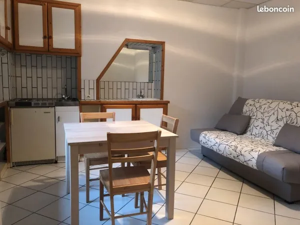 Pau centre ville - chambre meublée