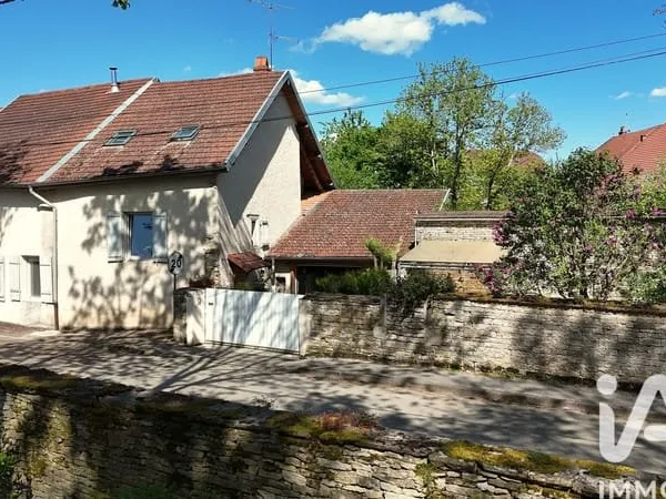 Vente Maison de village 5 pièces