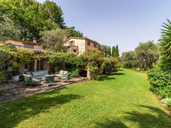 Mas provençal 18 ème siècle - 8 chambres - Piscine - Opio