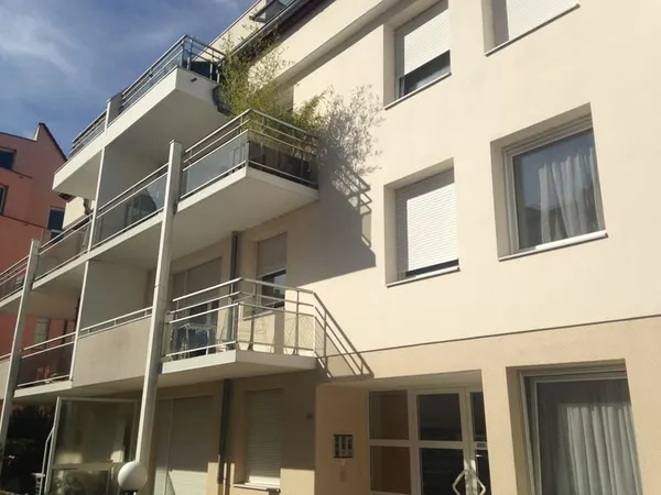 2 PIECES NEUDORF-BALCON