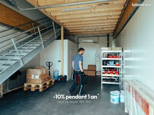 LOCAL PRO / LOCAL D'ACTIVITÉS / ENTREPÔT AVEC BUREAU de 96m² Le Mans - Arnage