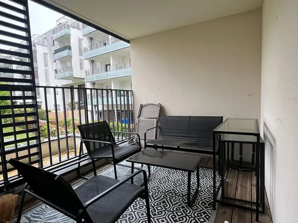 CENTRE VILLE - Appartement de 2 pièces avec terrasse & stationnement