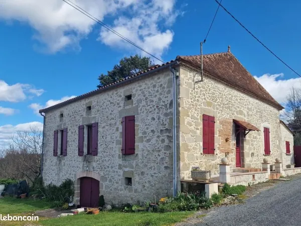Propriété 10 pièces 240 m²