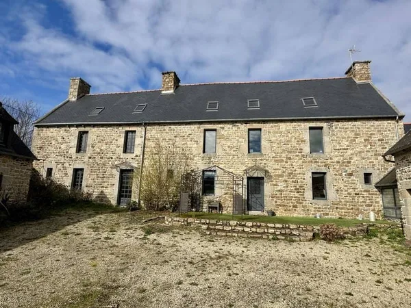 Maison 9 pièces 220 m²