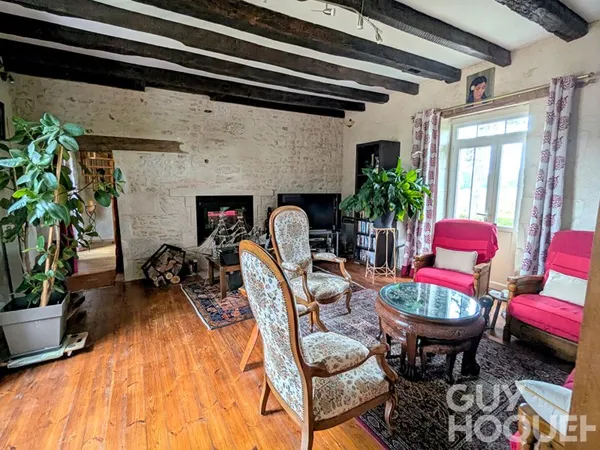 Domaine d'exception 205 m² de charme et d'histoire