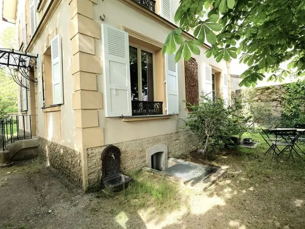 Rare à la Vente sur 6 min Rer, commerces, écoles. Maison Contemporaine de Standing - Coup de coeur e