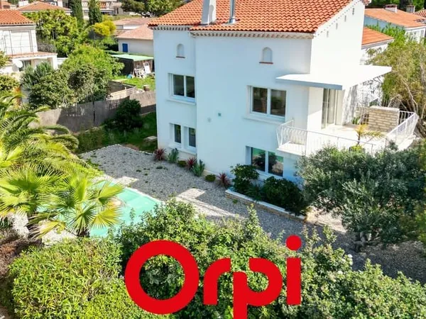 Maison 6 pièces 174 m²