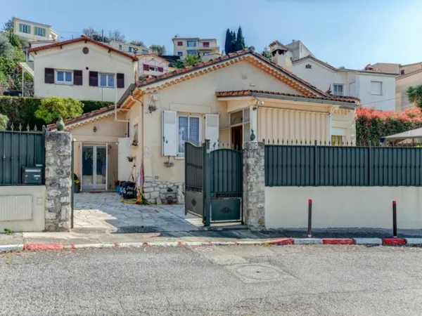 VILLA INDIVIDUELLE - NICE MONT BORON