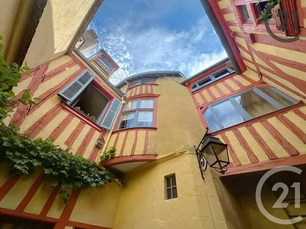 Maison 6 pièces 183 m²