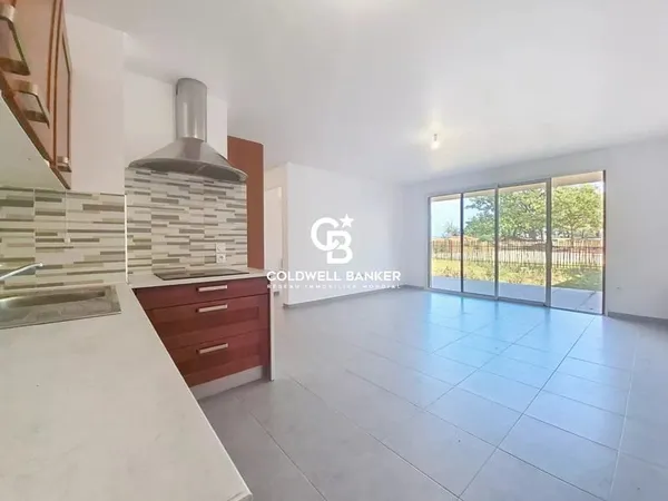 FREJUS - T3 avec jardin de 200 M².