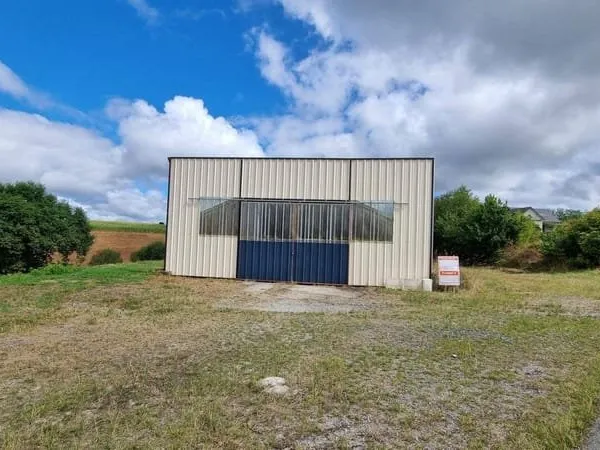 Entrepôt 540 m²