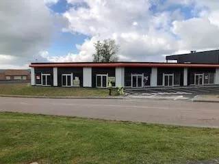 Local commercial 110 m²